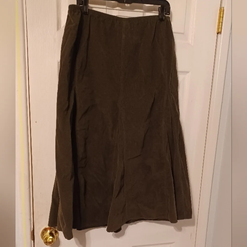 Blair maxi skirt, size L.